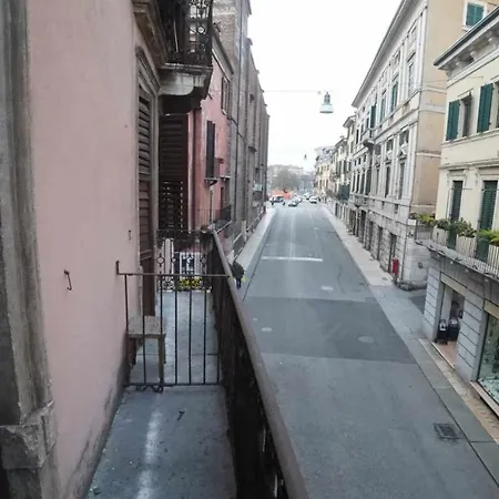 Apartment Destiny 2 Piazza Isolo