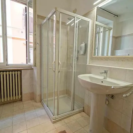Destiny 2 Piazza Isolo Apartment Verona